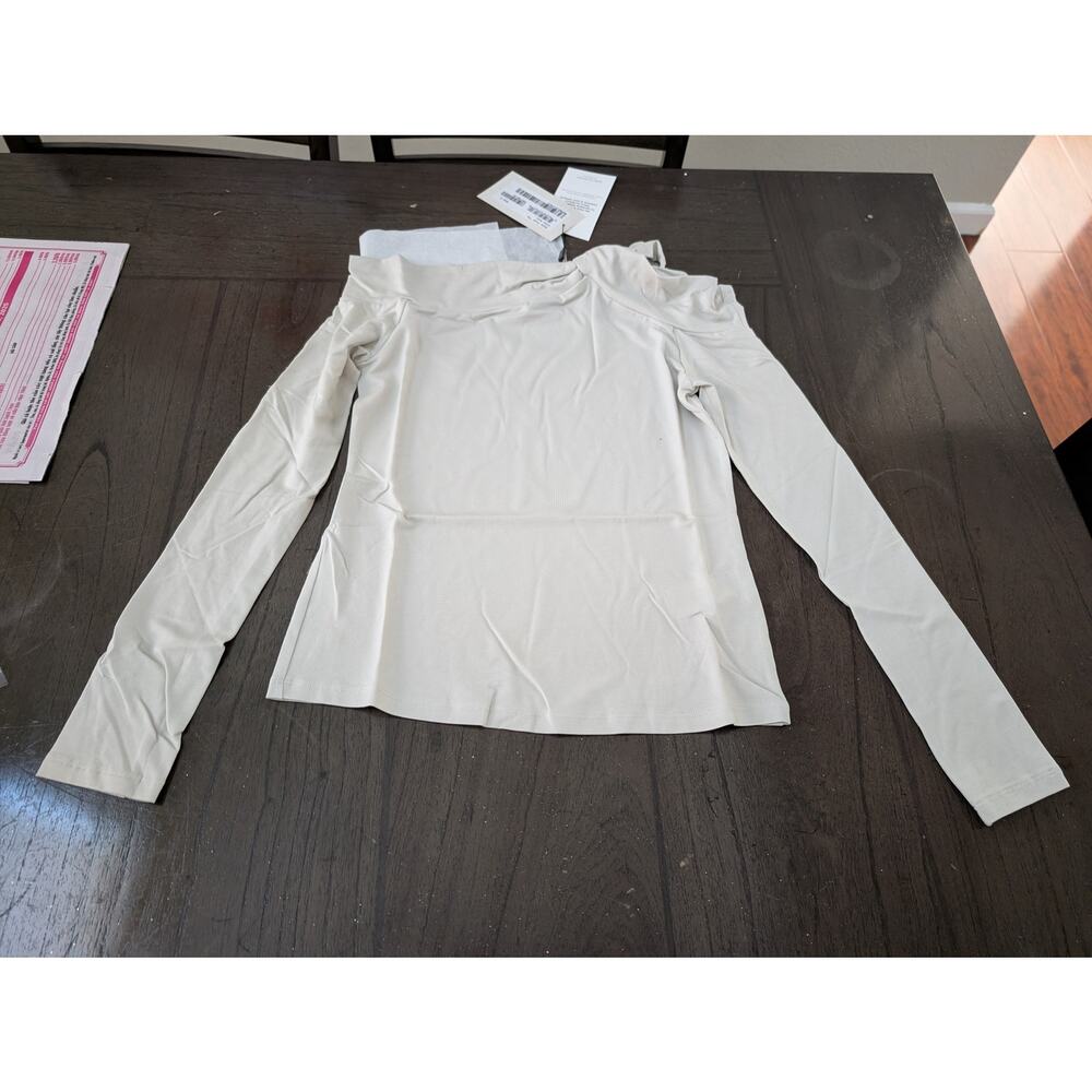 Marcella New York Elegant Cream Women's Blouse